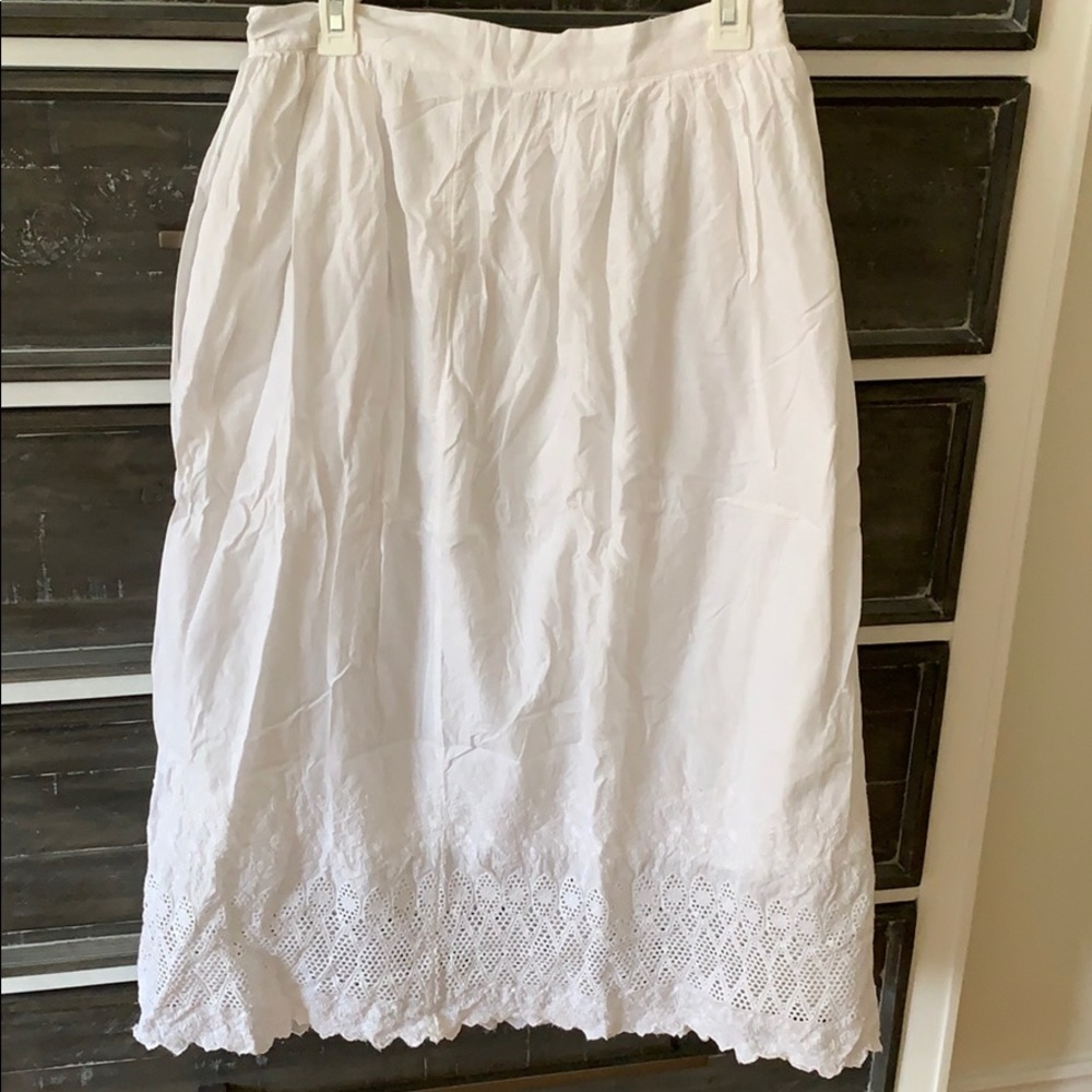 Gap white skirt